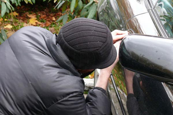 ضد سرقت کردن ماشین 